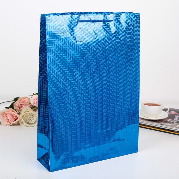 Пакет голография, цвет синий, рисунок МИКС, 32 х 45 х 9 см