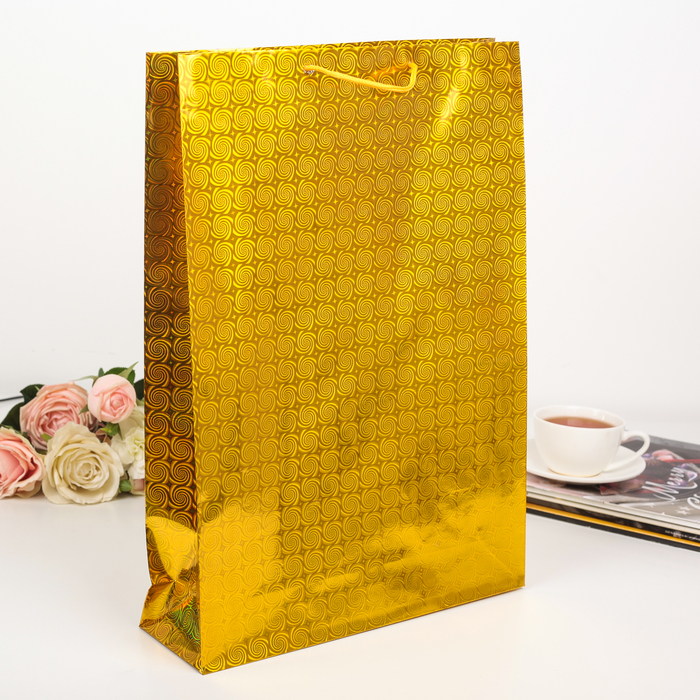 Пакет голография, цвет жёлтый, рисунок МИКС, 32 х 45 х 9 см