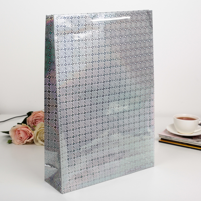 Пакет голография, цвет серебряный, рисунок МИКС, 32 х 45 х 9 см