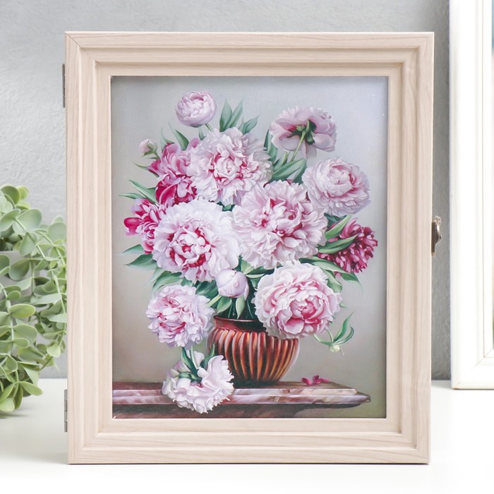 Ключница "Букет на мраморном столике" Пирамида Выбеленный дуб 30х25х5 см