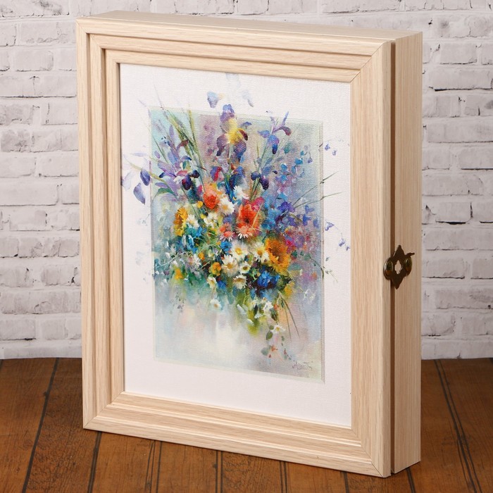 Ключница "Цветочные впечатления" Пирамида Выбеленный дуб 30х25х5 см