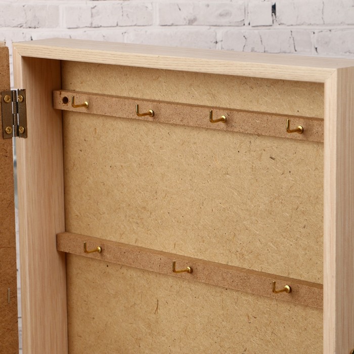 Ключница"Леопард" Пирамида выбеленный дуб 30х25х5 см