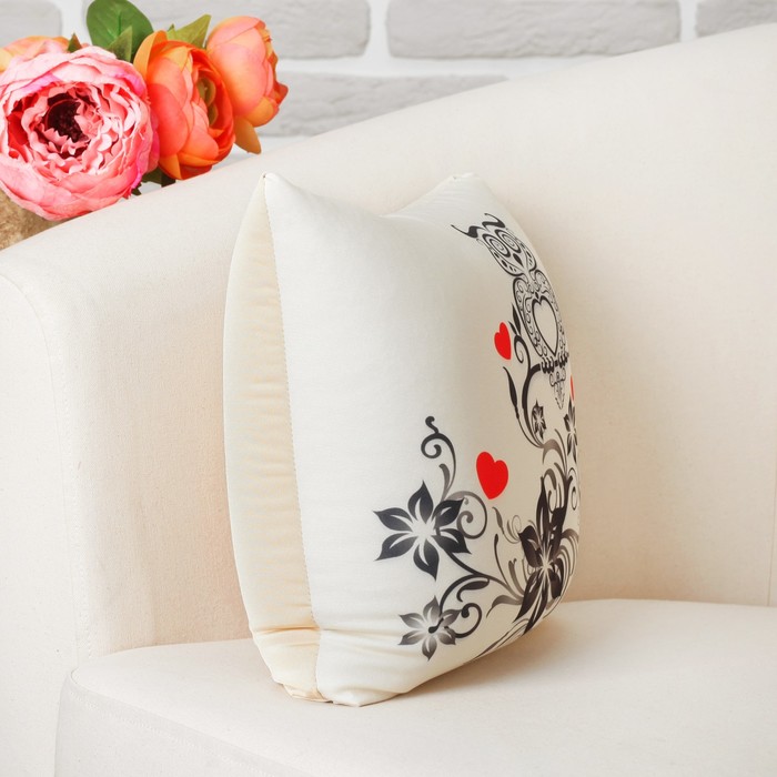 Подушка-игрушка "Завитки" 06