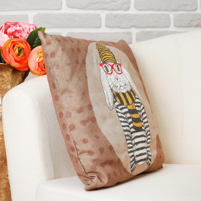 Подушка-игрушка "Кролик в очках"