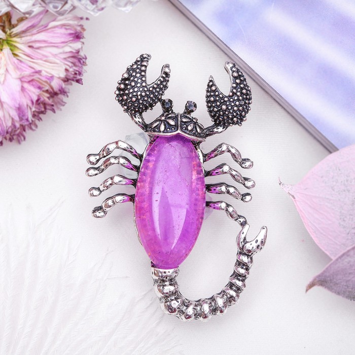 Брошь скорпион "Аметист" в чернёном серебре