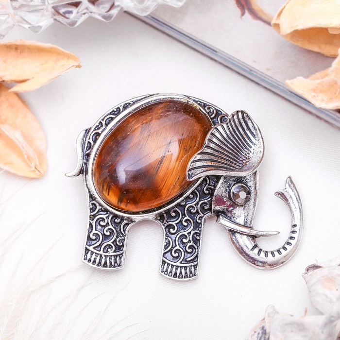 Брошь слоник дамбо "Тигровый глаз" в чернёном серебре