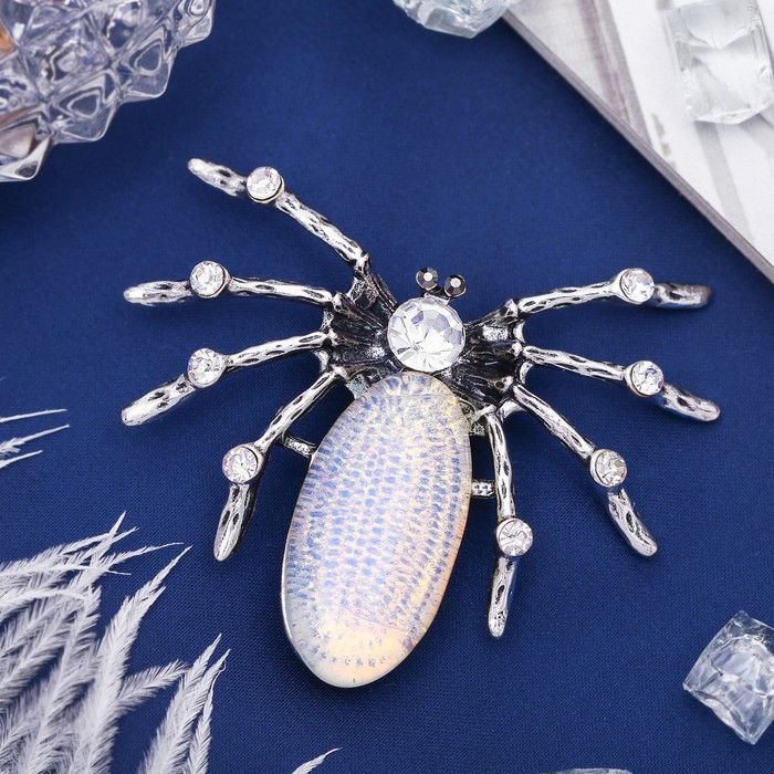 Брошь паучок "Лунный камень" со стразами, в чернёном серебре