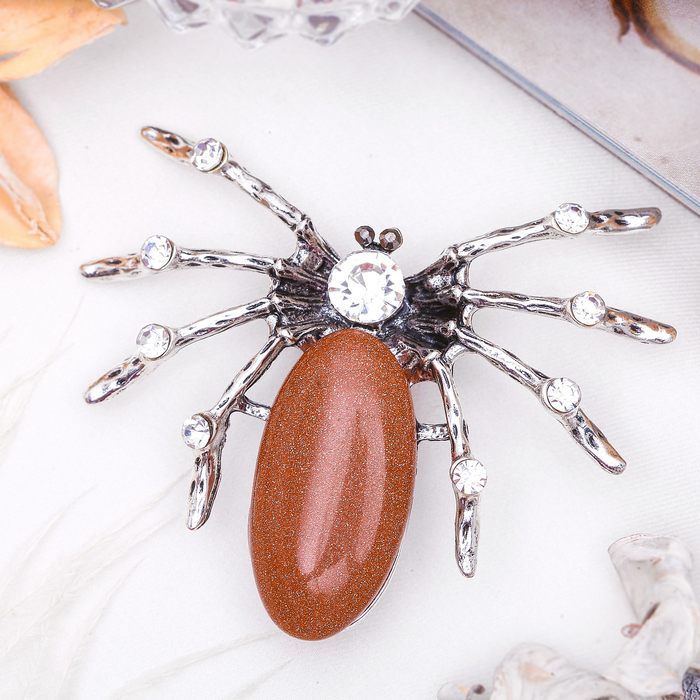 Брошь паучок "Авантюрин коричневый" со стразами, в чернёном серебре
