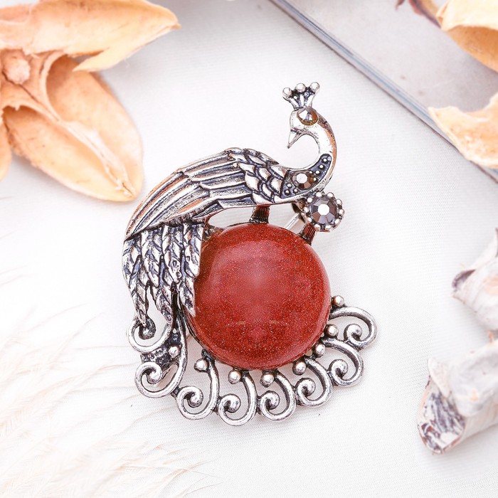 Брошь павлинушка "Авантюрин коричневый" в чернёном серебре