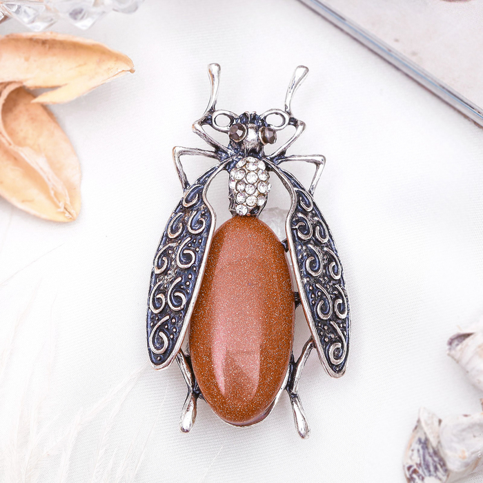 Брошь муха-цокотуха "Авантюрин коричневый" в чернёном серебре