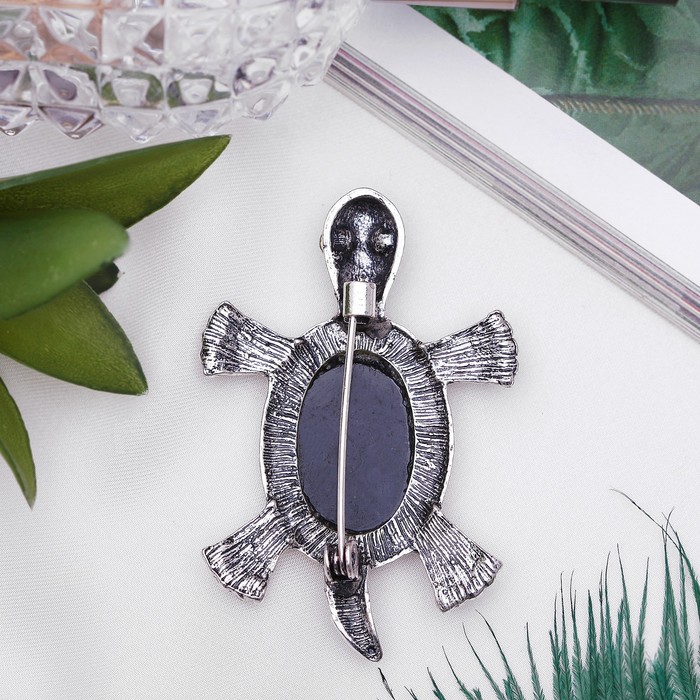 Брошь черепашка "Галиотис" в чернёном серебре