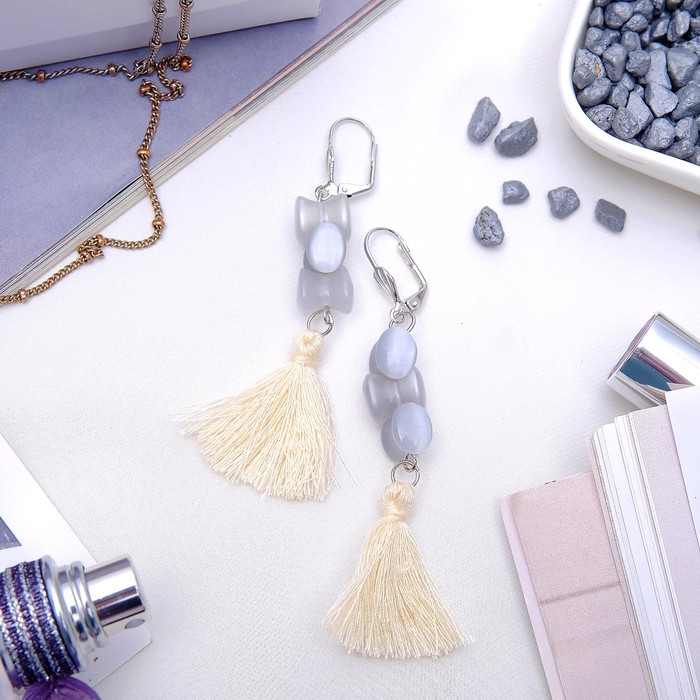 Серьги-кисти "Кошачий глаз" бабочка, цвет бело-серый