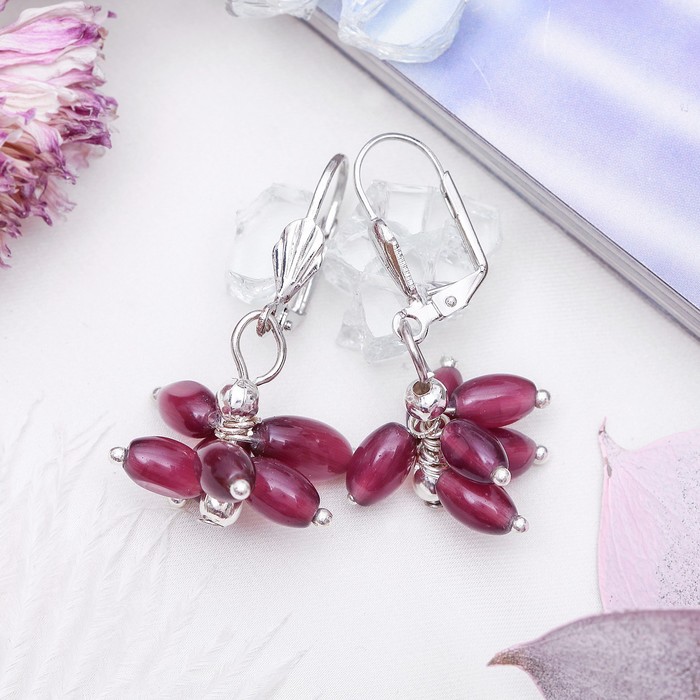 Серьги "Кошачий глаз" гроздь капель, цвет сливовый