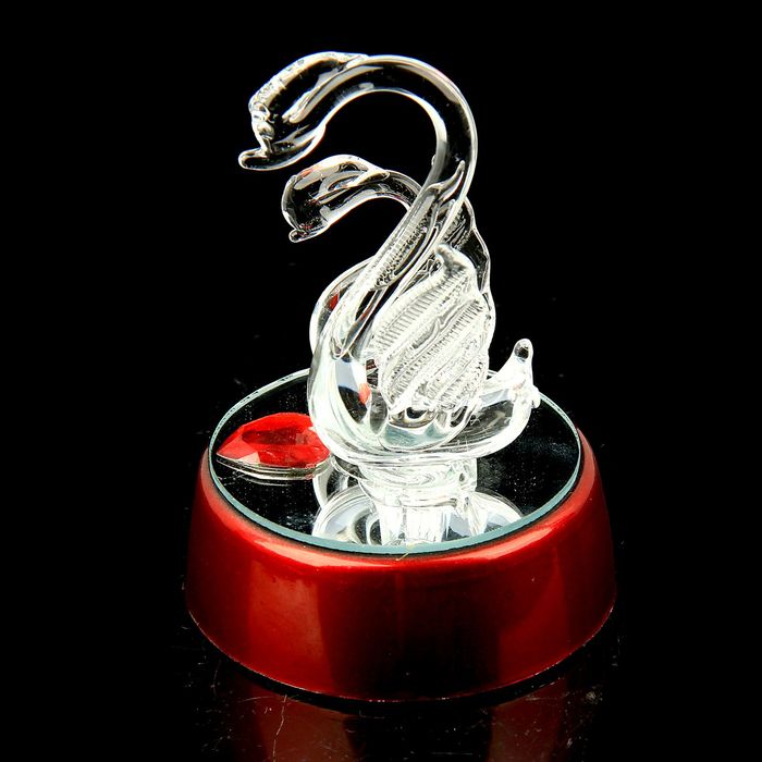 Сувенир световой "Лебедь с детками"