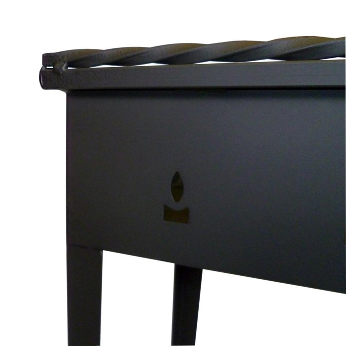 Мангал стационарный "Крепыш", сталь 08ПС толщиной 2 мм, ножки укладываются внутрь мангала