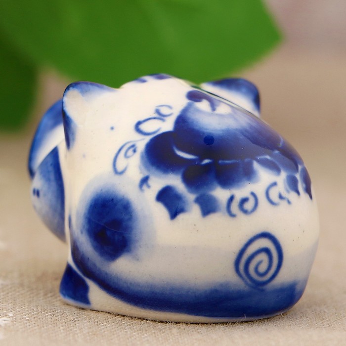 Сувенир «Поросёнок Матвей», 2,5 см, гжель