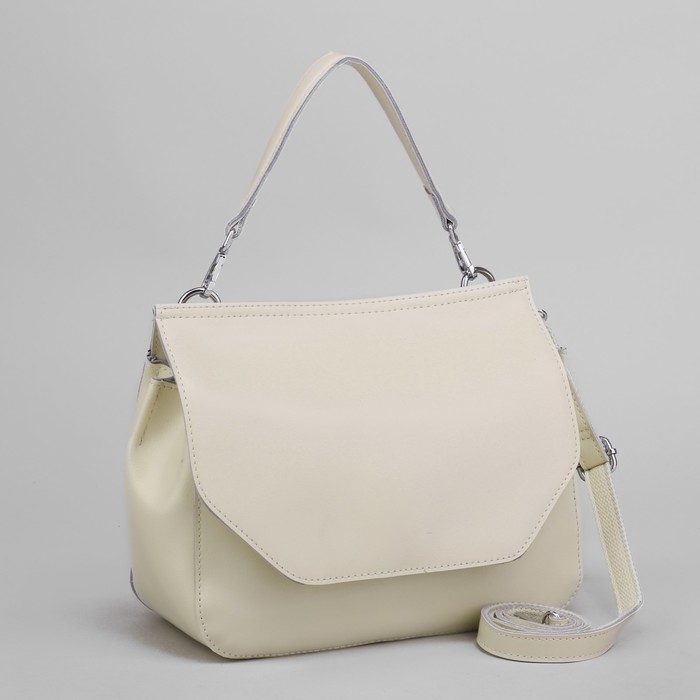 Сумка женская, отдел на молнии, наружный карман, длинный ремень, цвет молочный