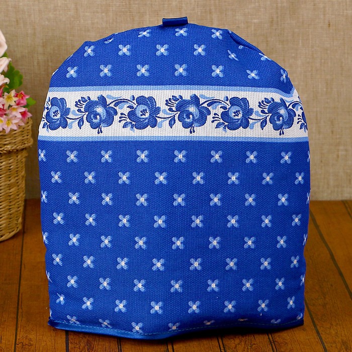 Грелка на чайник «Матрёшка», гжель