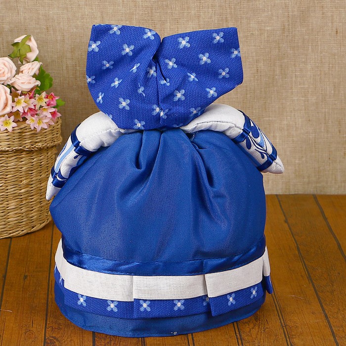 Грелка на чайник «Барыня», со вставкой, гжель, малая