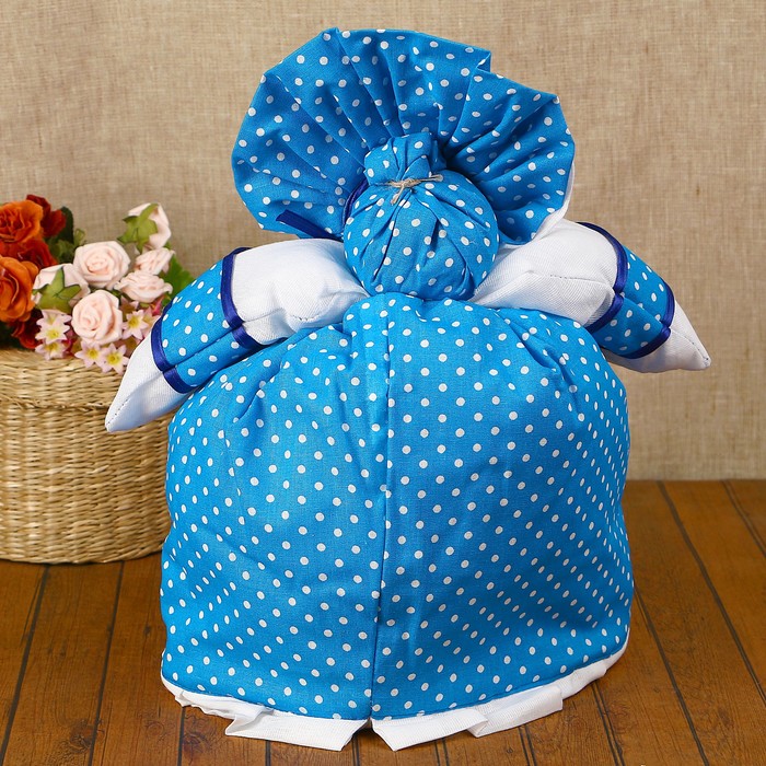 Грелка на чайник «Дымковская матрёшка», с фартуком, мелкий горошек, синяя