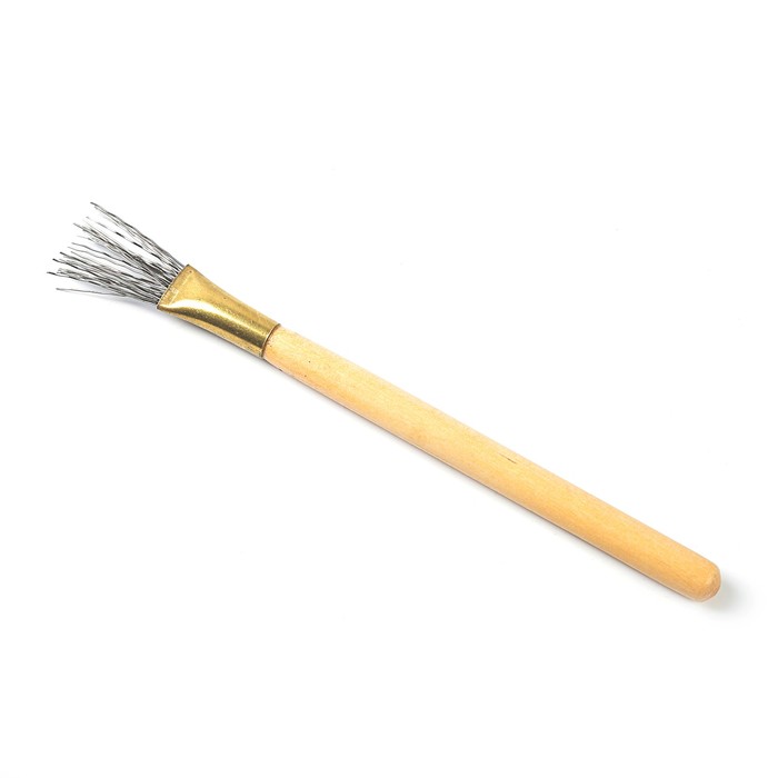 Кисть металлическая, большая, с деревянной ручкой