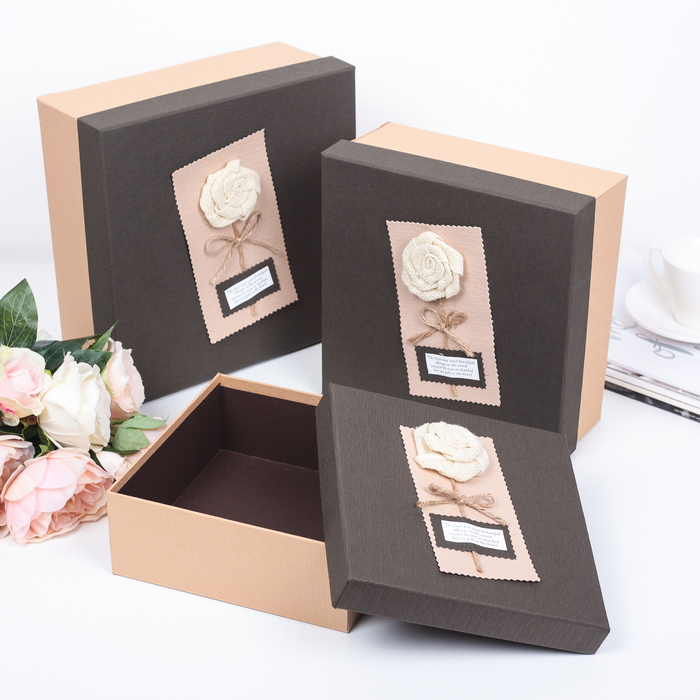 Набор коробок 3в1, 27 х 27 х 11,5 - 20,5 х 20,5 х 8 см