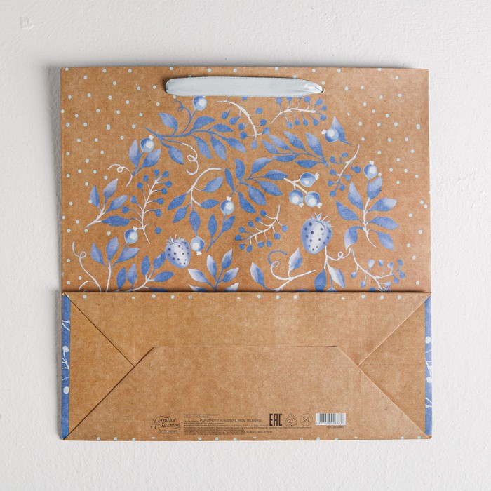 Пакет крафтовый квадратный «Поздравляю!», 14 × 14 × 9 см