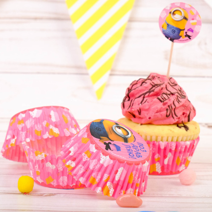 Набор для выпекания кексов "Поздравляю" Гадкий Я (набор 24 формочки)