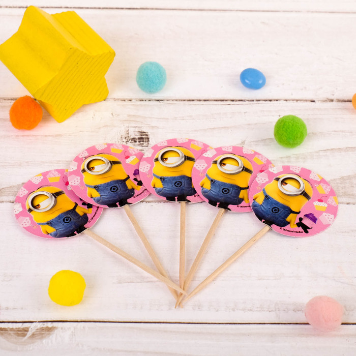 Шпажки "Миньон с кексиком" Гадкий Я (набор 12 шт)