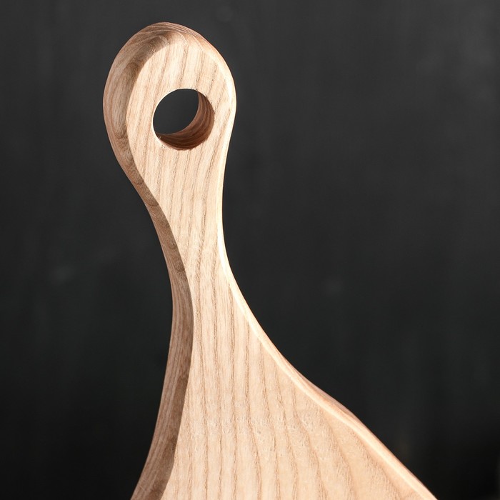 Доска авторская для подачи "Лист", массив ясеня, 35х20 см