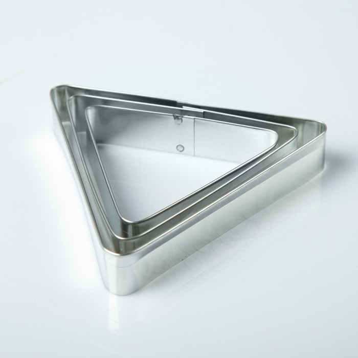 Набор форм для вырезания из жести "Треугольник", 7 х 5 х 2 см, 3 шт.