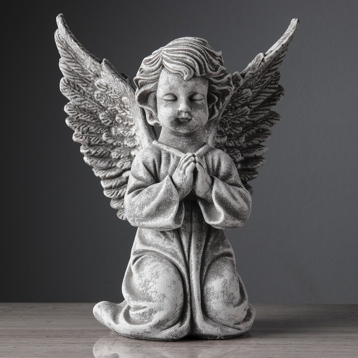 Статуэтка "Крылатик" большой, под камень, цвет серый