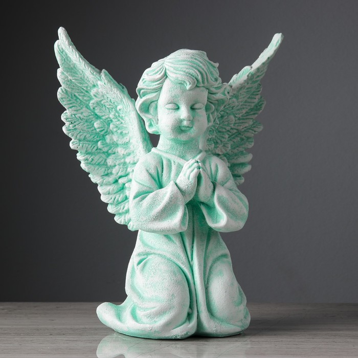 Статуэтка "Крылатик" большой, под камень, цвет зелёный