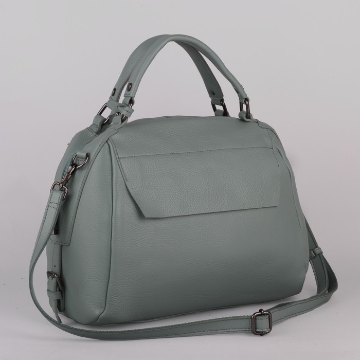 Сумка женская, отдел на молнии, 2 наружных кармана, длинный ремень, цвет мятный