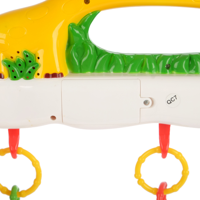 Игровой развивающий центр-турник с погремушками «Жирафик»