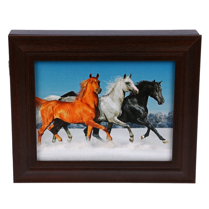 Ключница  "Лошади" венге 25х30 см