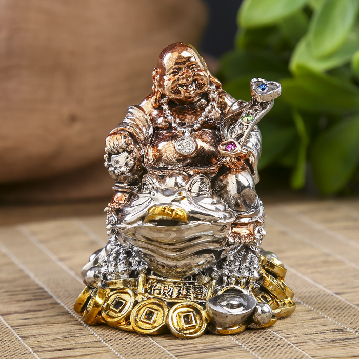 Фигурка "Хоттей на монетках" цвет бронза-серебро