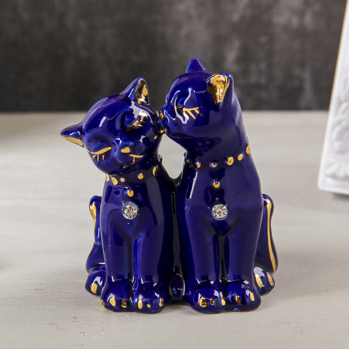 Сувенир "Две киски-неженки" синий