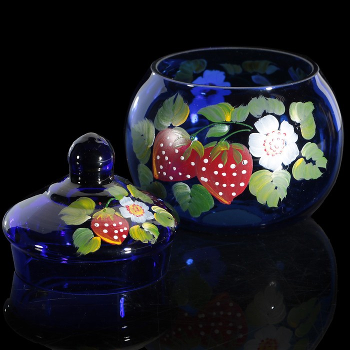 Шкатулка стекло синее ларчик "Шар. Клубника" 11х10х10 см