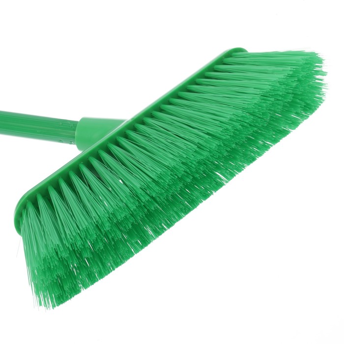 Щётка для пола наклонная с черенком