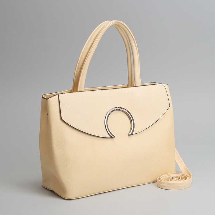 Сумка женская, отдел с перегородкой на молнии, наружный карман, длинный ремень, цвет бежевый