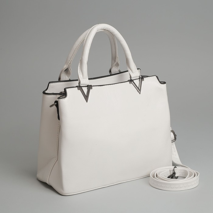 Сумка женская, отдел на молнии, наружный карман, длинный ремень, цвет белый