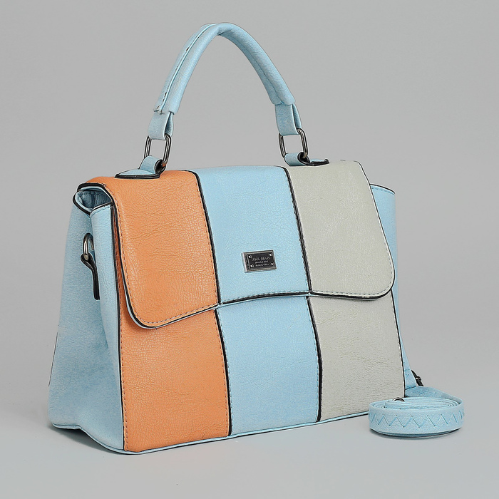 Сумка женская, отдел с перегородкой на молнии, наружный карман, длинный ремень, цвет голубой