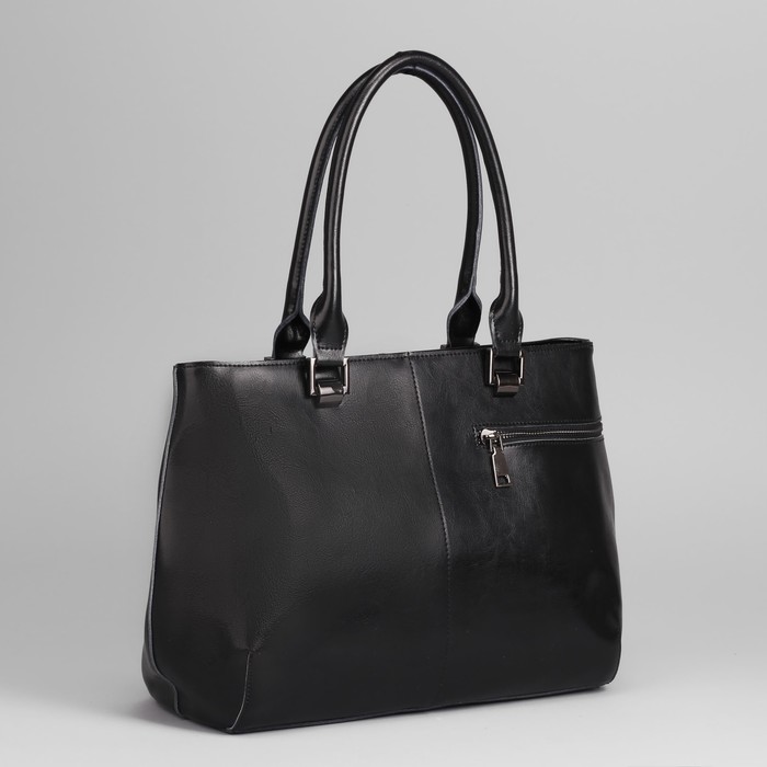 Сумка женская, 3 отдела на молнии, 2 наружных кармана, цвет чёрный