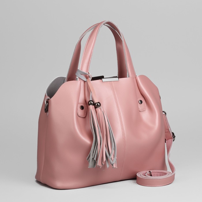 Сумка женская, отдел на молнии, 2 наружных кармана, длинный ремень, цвет розовый