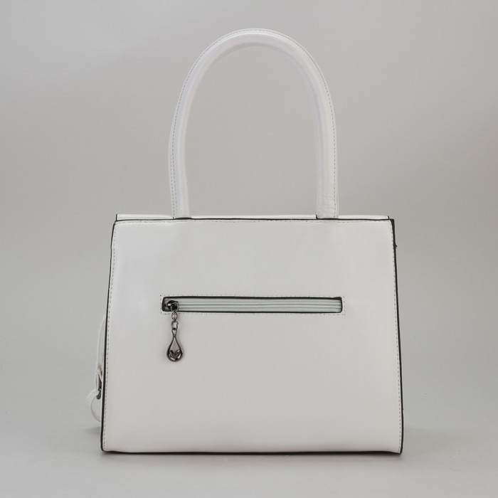 Сумка женская, отдел на молнии, 2 наружных кармана, длинный ремень, цвет белый