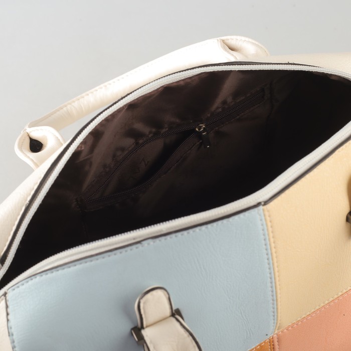 Сумка женская, отдел на молнии, наружный карман, длинный ремень, цвет белый