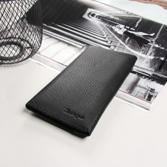 Портмоне мужское, 4 отдела, для карт, на магните, цвет чёрный
