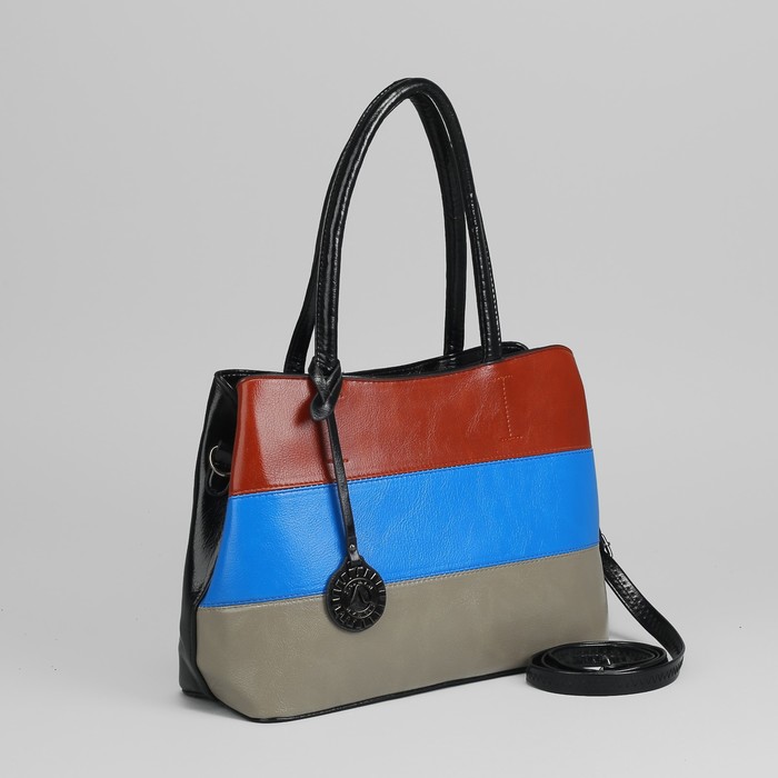 Сумка женская, отдел с перегородкой на молнии, наружный карман, длинный ремень, цвет чёрный