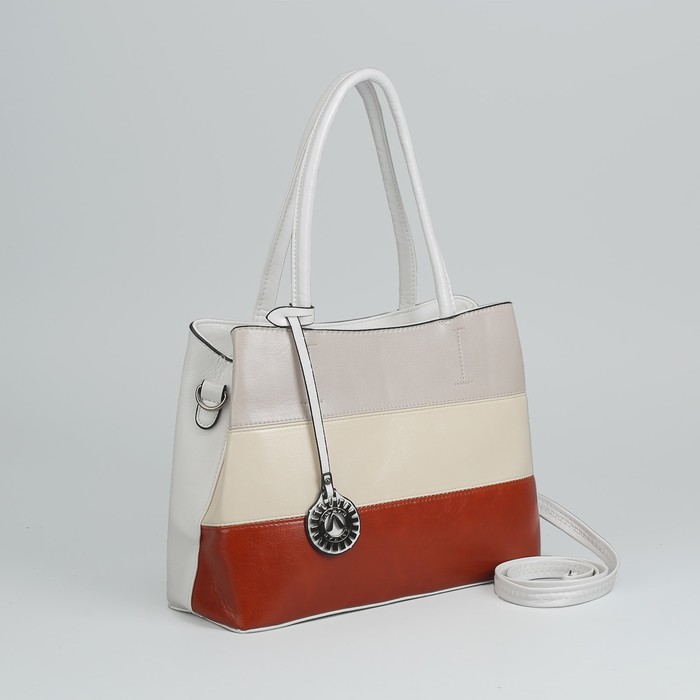 Сумка женская, отдел с перегородкой на молнии, наружный карман, длинный ремень, цвет белый